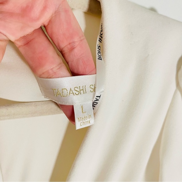 NEW Tadashi Shoji Sabine Plunge V-Neck Twist-Front Long-Sleeve Mini Dress White - Picture 7 of 12